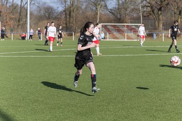 Bild 79 - wBJ SV Wahlstedt - SV Henstedt Ulzburg : Ergebnis: 0:1